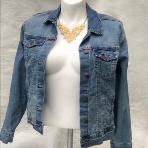 Old Navy Denim Jacket Size Large